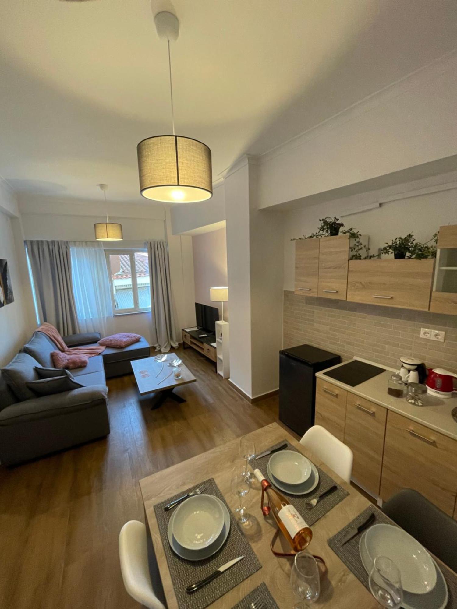 Compass Lofts Athens Apartment Bagian luar foto