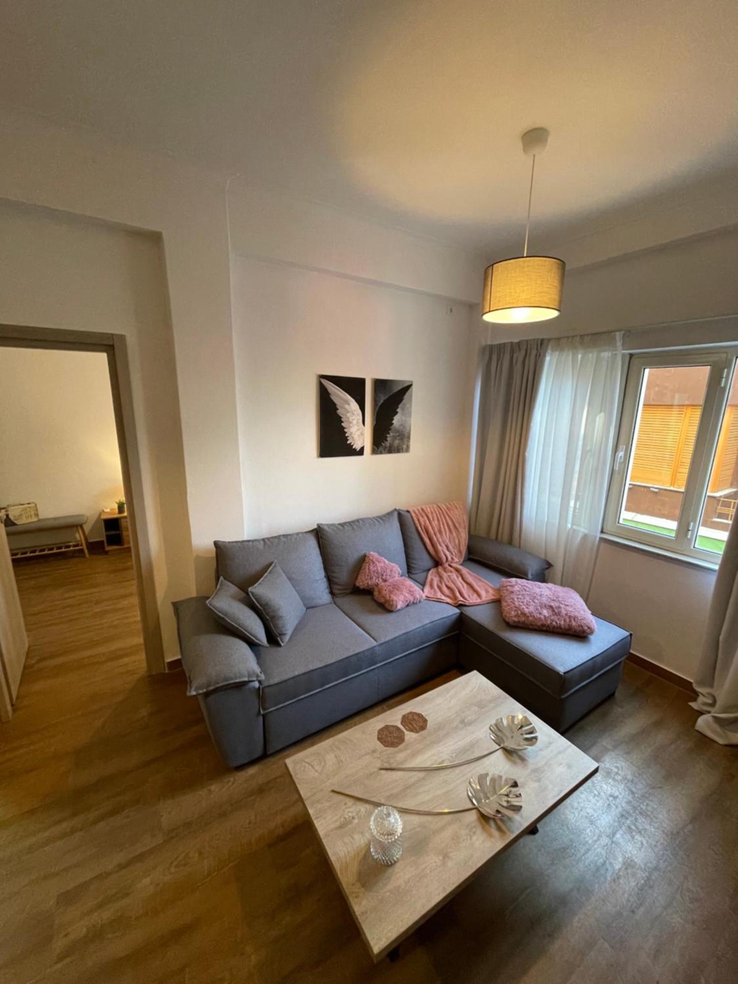 Compass Lofts Athens Apartment Bagian luar foto