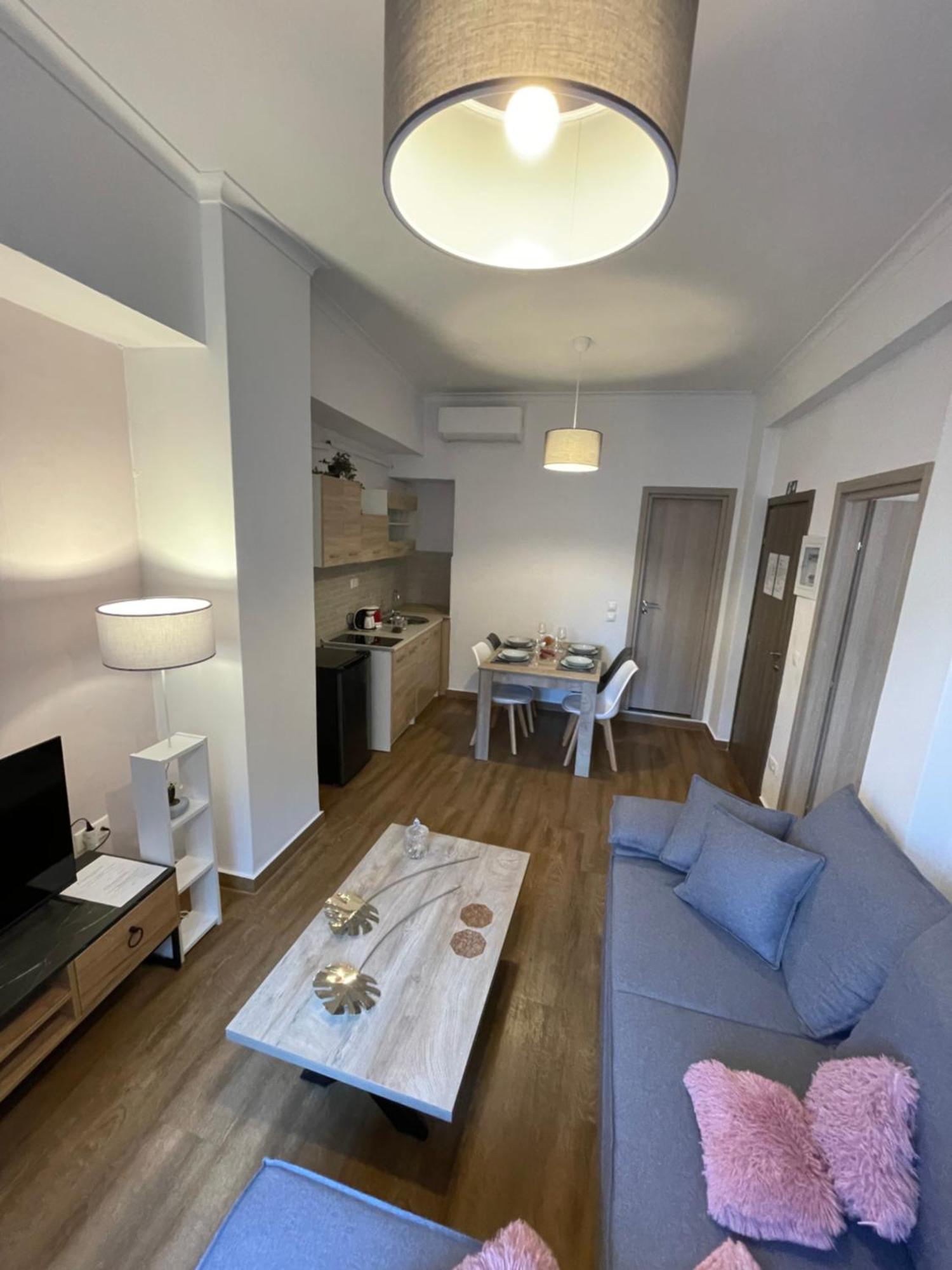 Compass Lofts Athens Apartment Bagian luar foto