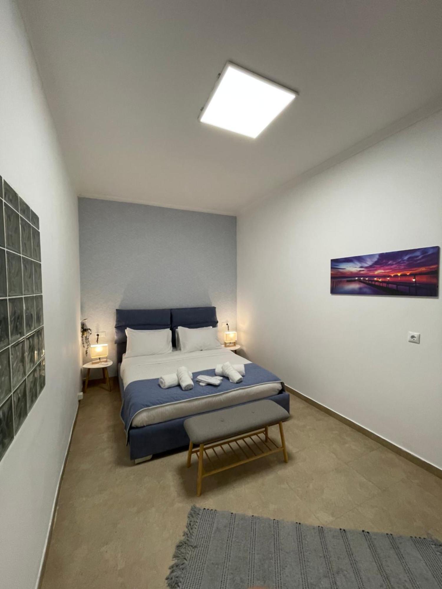 Compass Lofts Athens Apartment Bagian luar foto