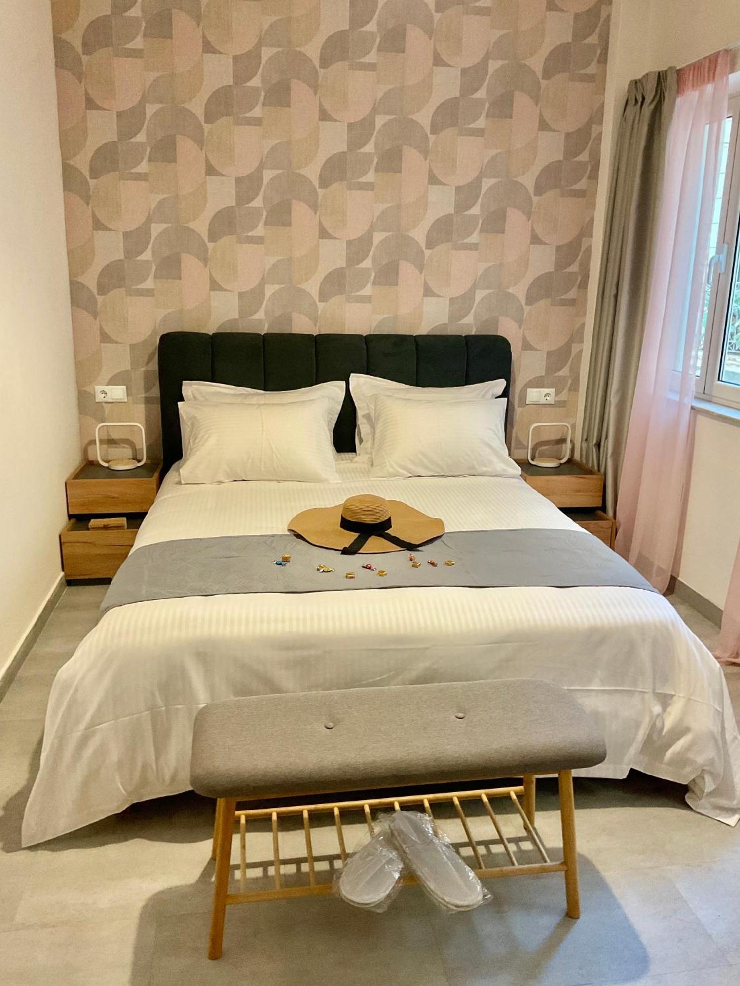 Compass Lofts Athens Apartment Bagian luar foto