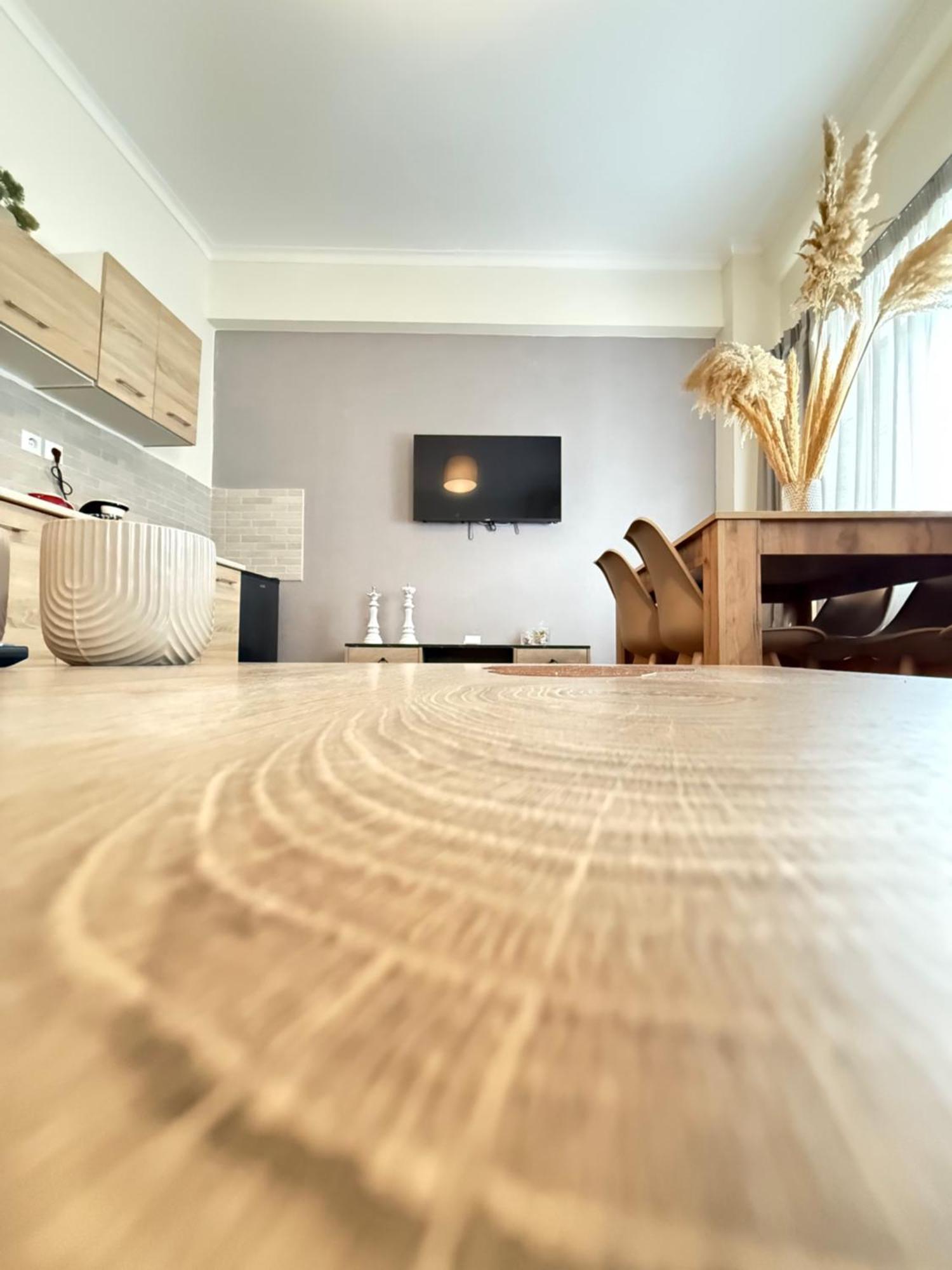 Compass Lofts Athens Apartment Bagian luar foto